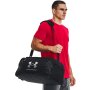 Under Armour 1369222 0001 Undeniable 5.0 Duffle SM black / metallic silver